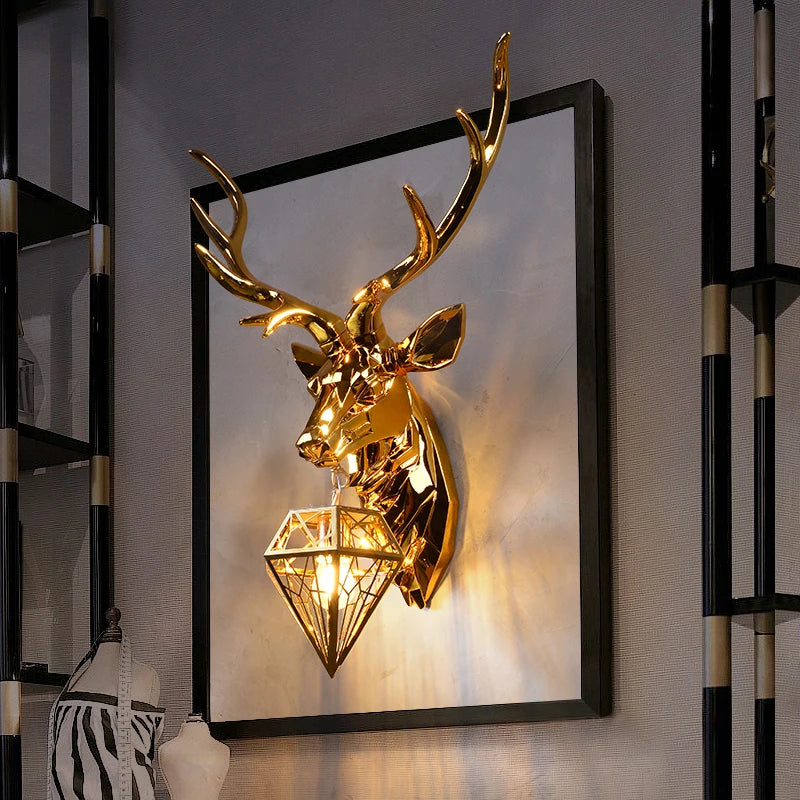 Markhor Scripted Wall Lamp