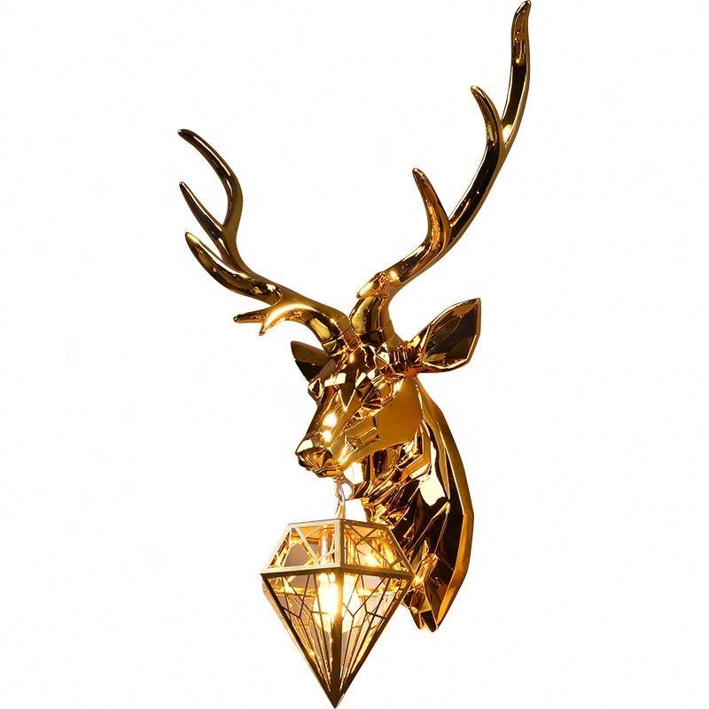 Markhor Scripted Wall Lamp