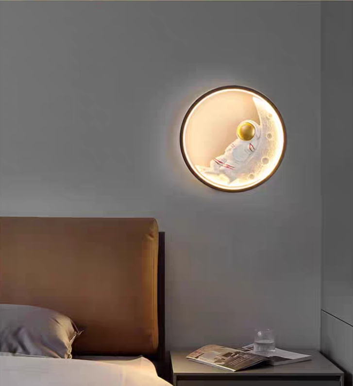 Nordic Astronaut Black Golden Round Led Walllight