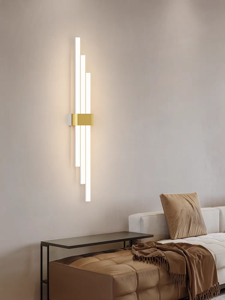 Led Stripted Golden Aryclic Wall Lamp (2 Feets)