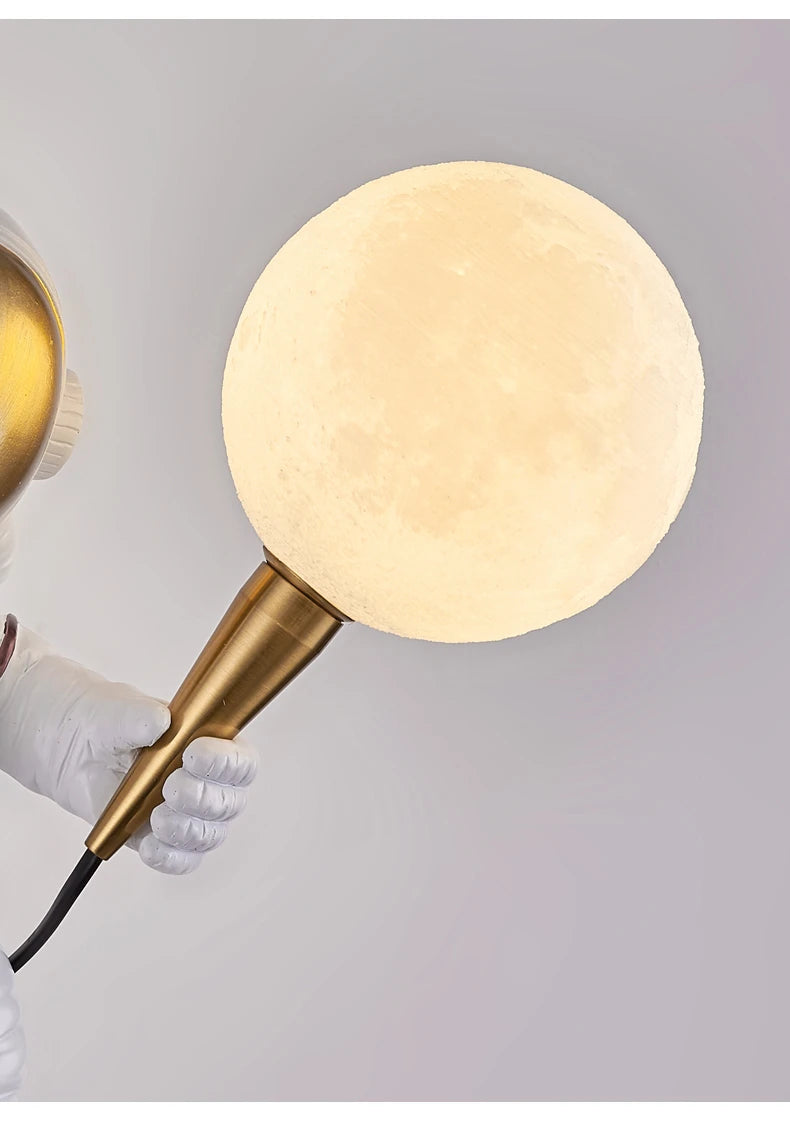 Astronaut White Led Walllamp