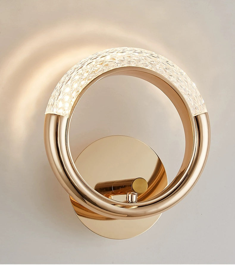 Rounded Golden Metallic Wall Light