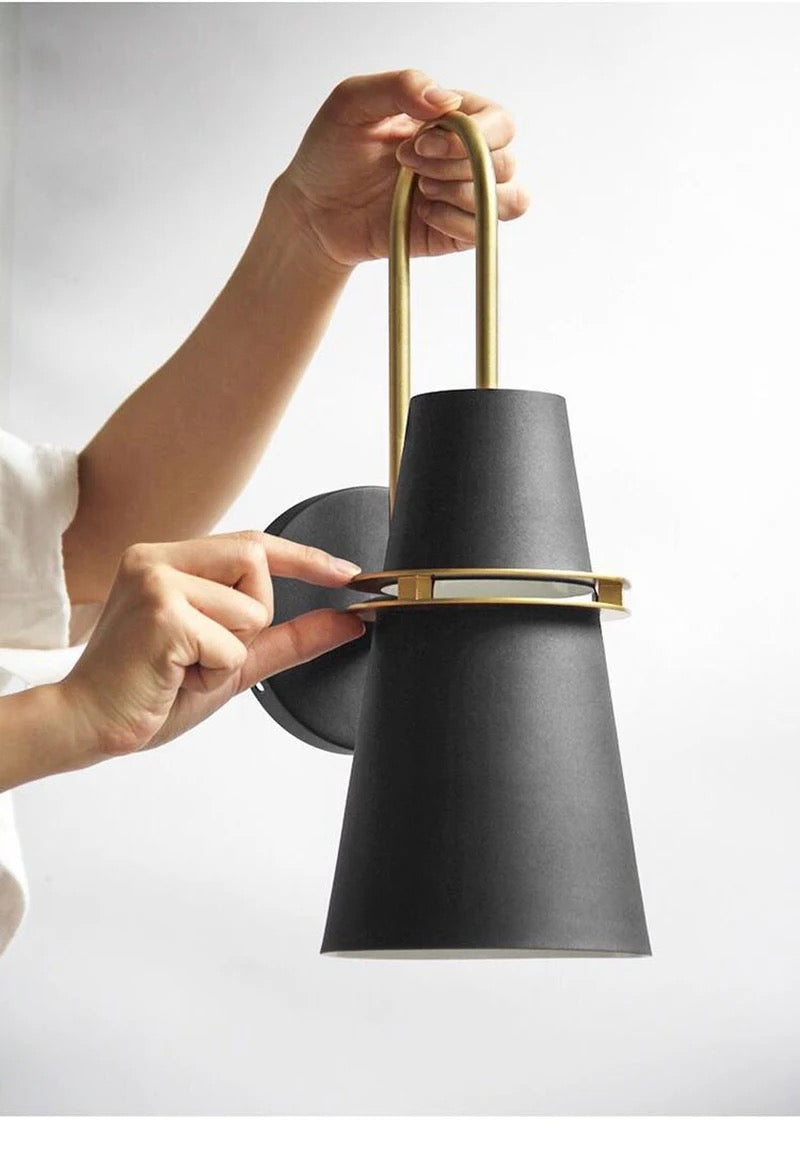 Classical Indoor Black Walllamp