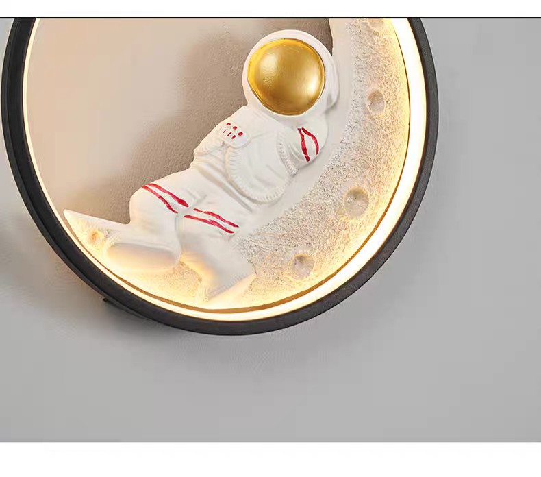 Nordic Astronaut Black Golden Round Led Walllight