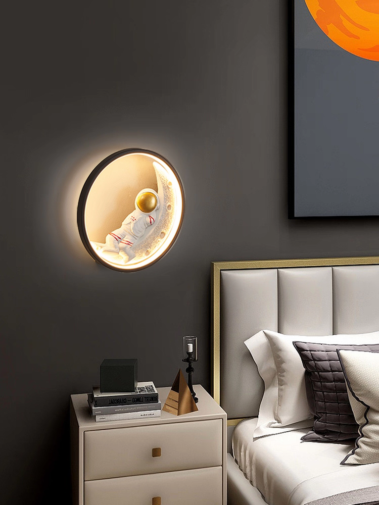 Nordic Astronaut Black Golden Round Led Walllight