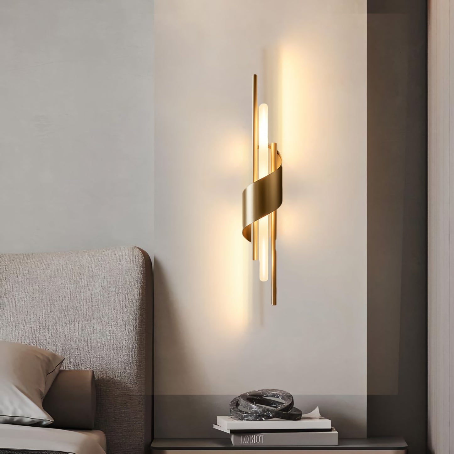 Metallic Modern Stick Glow Led Warm Walllight