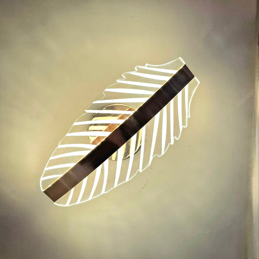 Feather Led Aryclic Walllamp