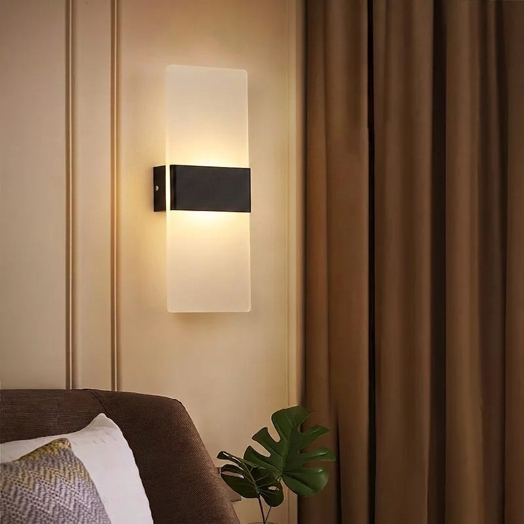 Aryclic Led Brushed Golden Wall Lamp