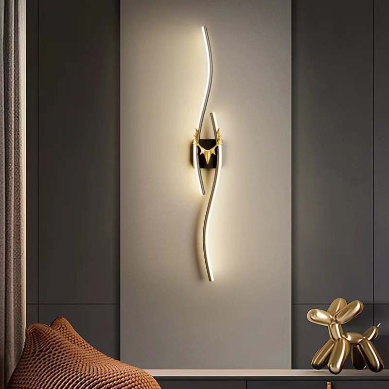 Long Markhor Black Led Walllamp