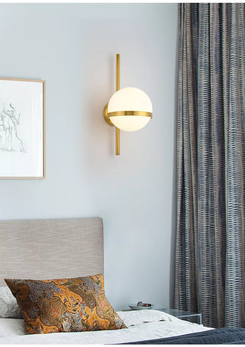 Brass Metallic Antique Modern Walllight